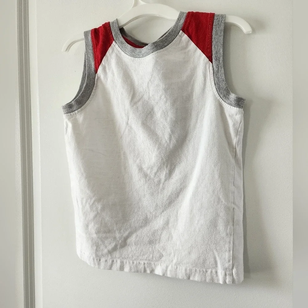 Kid sz 4T White Red Grey Colorblock Sleeveless Muscle Tank Top Sporty Summer Tee - Picture 7 of 10